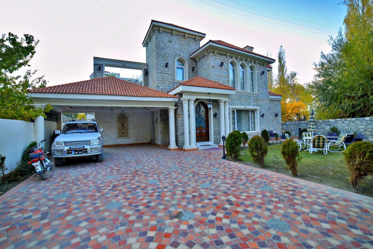 Arish Luxury Suites Скарду Екстер'єр фото