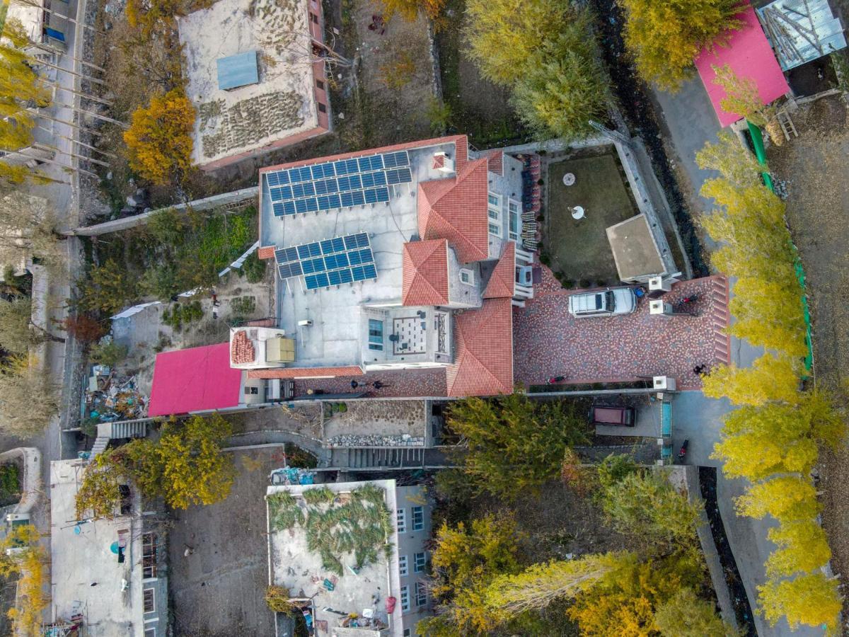 Arish Luxury Suites Скарду Екстер'єр фото