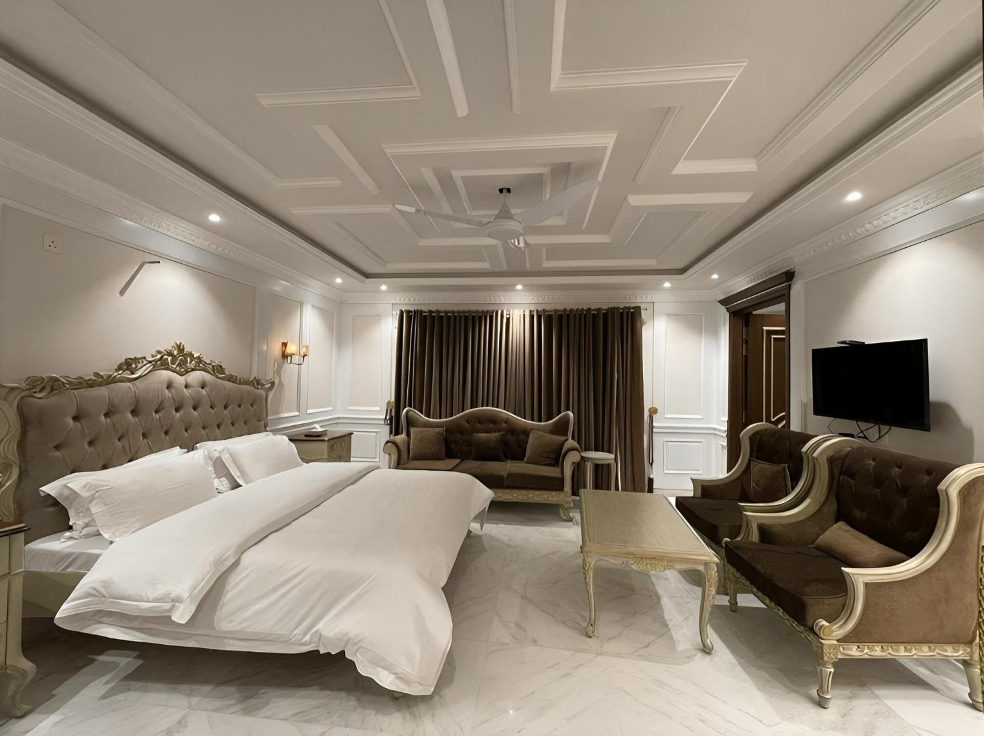 Arish Luxury Suites Скарду Екстер'єр фото